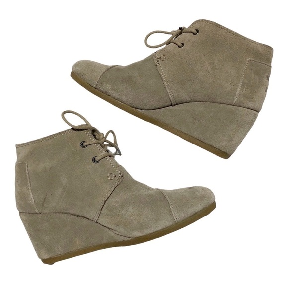 Toms Suede Wedge Booties - Picture 5 of 14